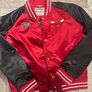 Women's Chicago Bulls bomber jacket new size small